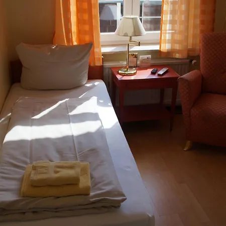 Alt Lueneburger Kutscherstuben Otel 3*
